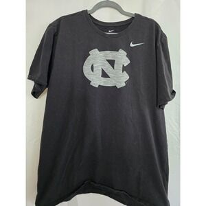 Nike Men's XL UNC Tar Heels Athletic Cut T-Shirt Black Short Sleeve